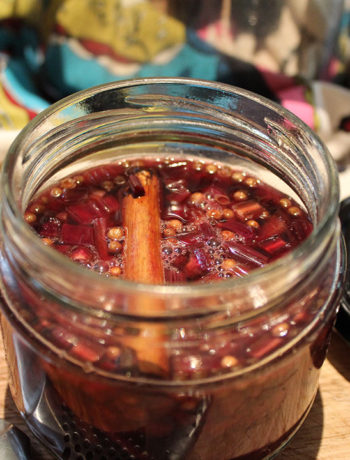 beetroot stem quick pickle