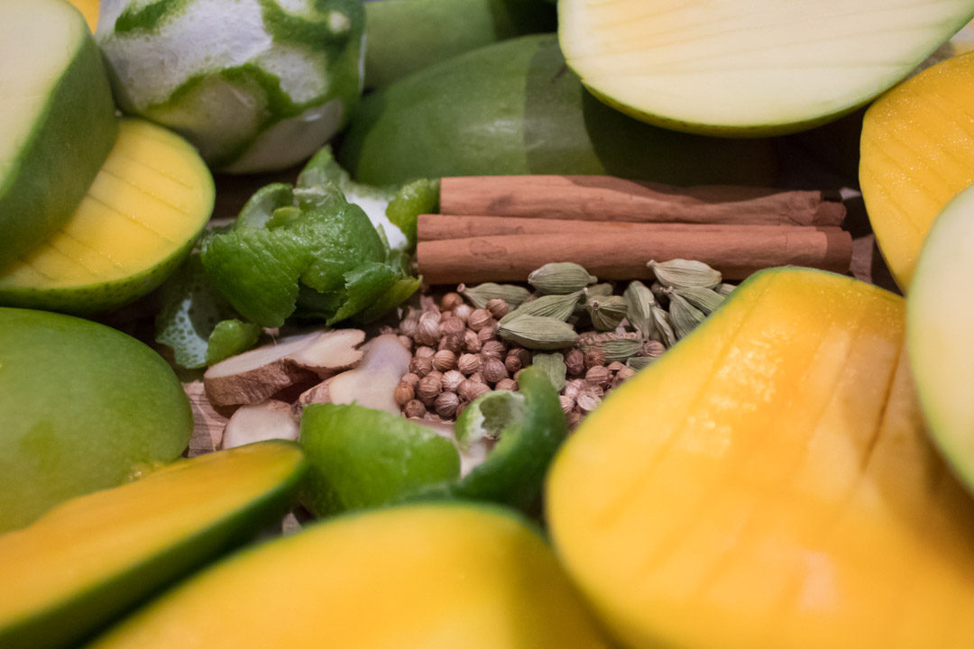 green mango pickle preparation