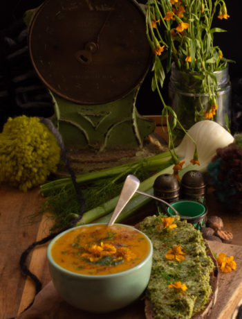 pumpkin and fennel soup with tarragon, fennel tops and nutmeg - detail