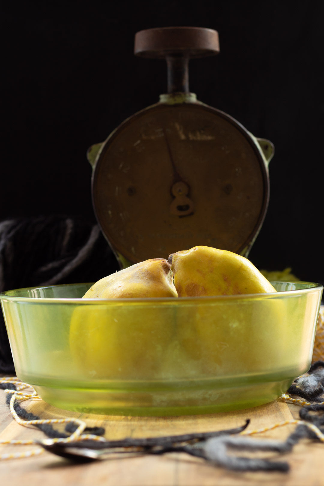 quinces with scale