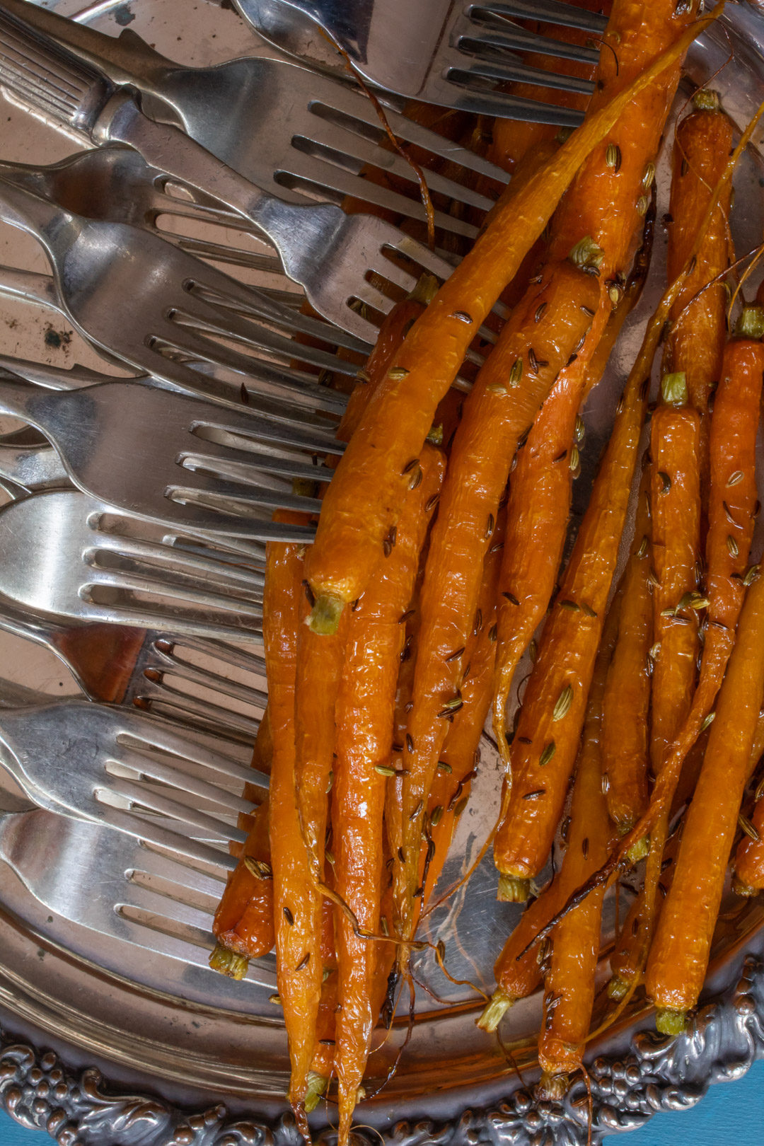 baby carrots from above