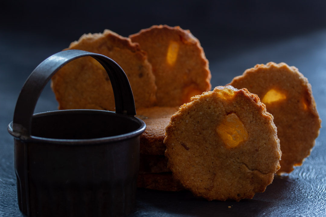 ginger cookies lights with cookie cutter