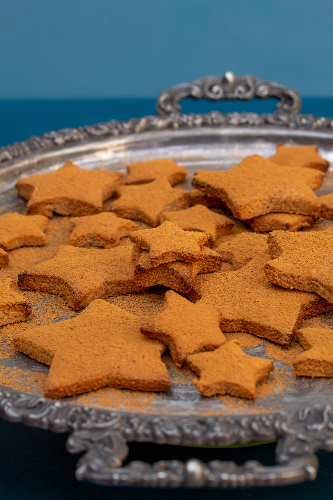 honey cinnamon stars biscuits