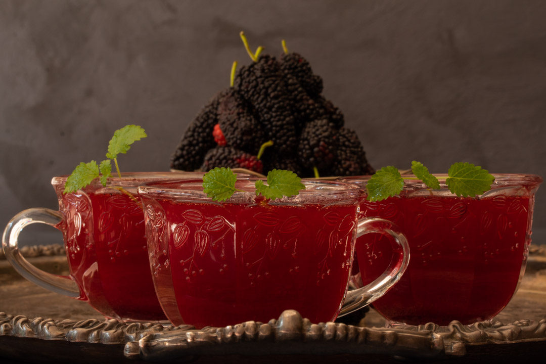 spiced mulberry shrub