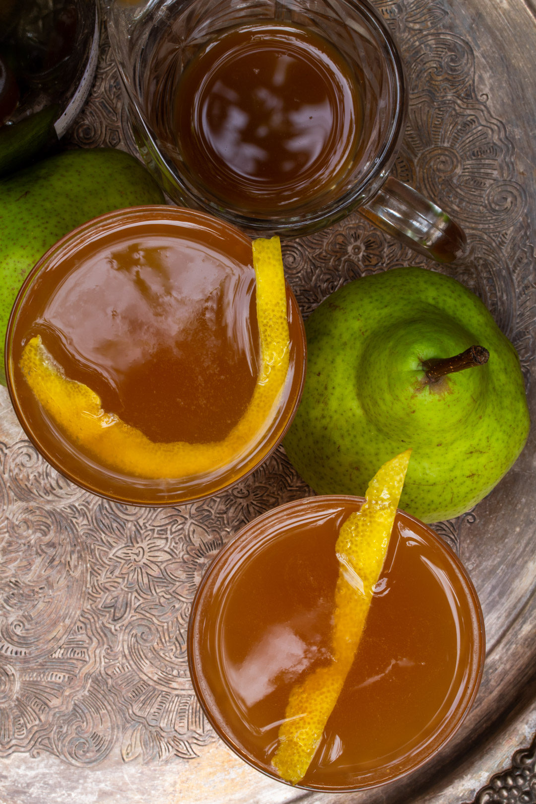 ginger pear champagne cocktail: from above with 2 glasses