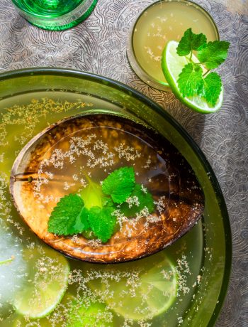 Coconut palm arrack punch on silver tray