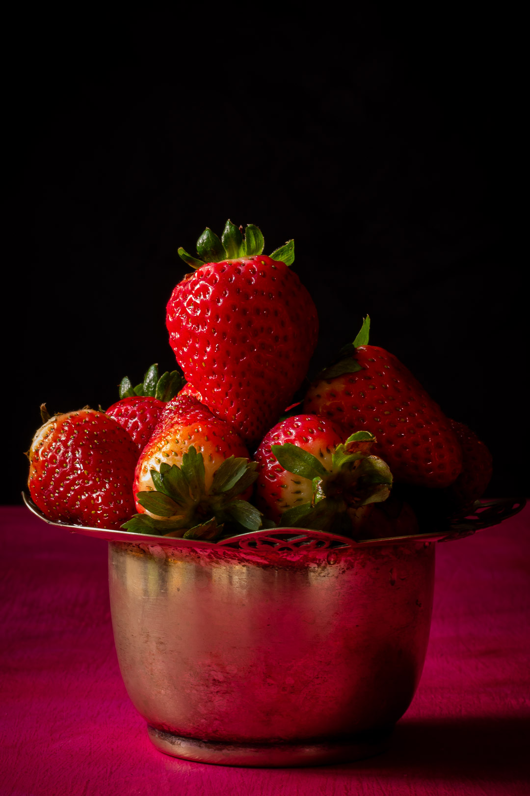 strawberries for pomegranate and rose daisy